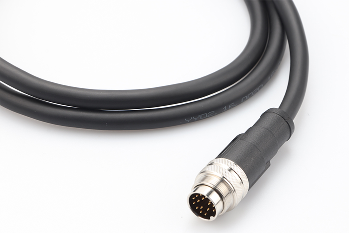 M16直式公头屏蔽线