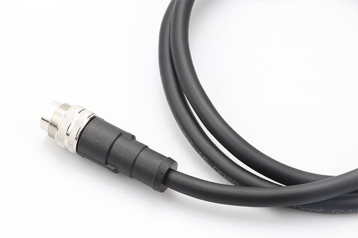 M16直式公头屏蔽线